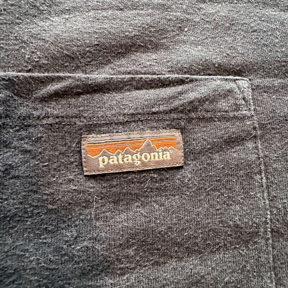 Patagonia Hemp Workwear Long Sleeve Pocket Shirt - Black - Men's Small - Picture 2 of 3